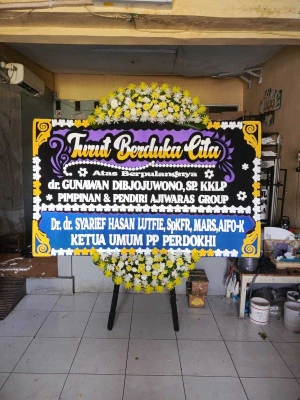 Papan Bunga di Parigi Baru